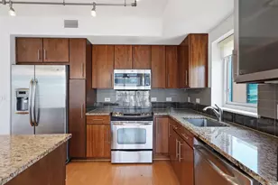 1025 1st St SE, Washington, DC 20003 - Photo 7