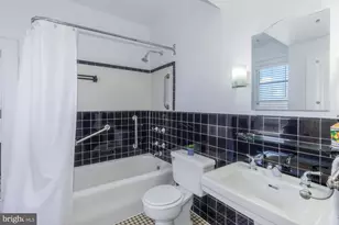 4000 Cathedral Ave NW, Washington, DC 20016 - Photo 25