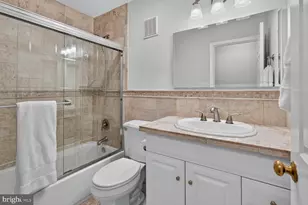 3271 Sutton Pl NW, Washington, DC 20016 - Photo 17