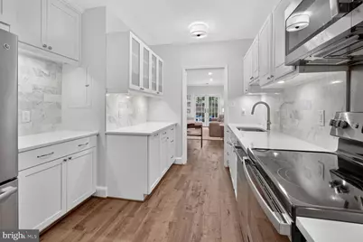 3271 Sutton Place NW #D, Washington, DC 20016 - Photo 5