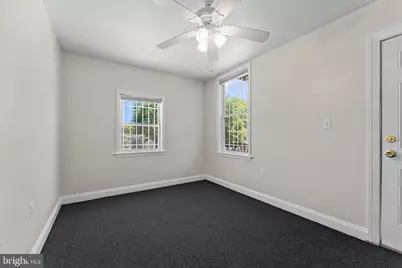 217 19th Street NE, Washington, DC 20002 - Photo 9
