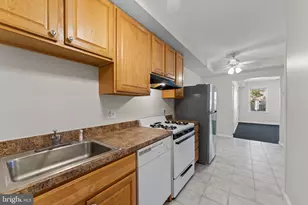 217 19th St NE, Washington, DC 20002 - Photo 1