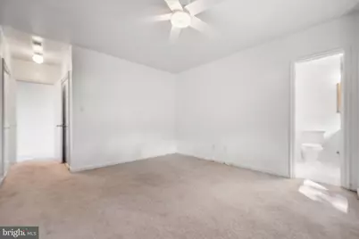 4301 Massachusetts Avenue NW #4012, Washington, DC 20016 - Photo 13