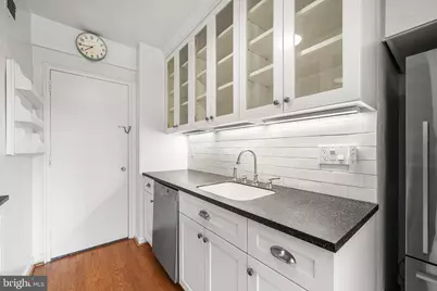 4301 Massachusetts Avenue NW #4012, Washington, DC 20016 - Photo 5