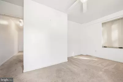 4301 Massachusetts Avenue NW #4012, Washington, DC 20016 - Photo 17