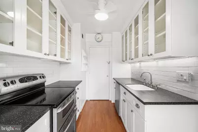 4301 Massachusetts Avenue NW #4012, Washington, DC 20016 - Photo 11