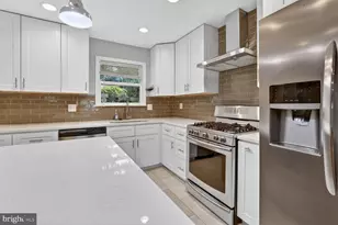 1705 W St SE, Washington, DC 20020 - Photo 7
