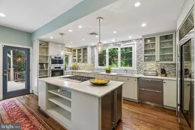 4600 Warren Street NW, Washington, DC 20016 - Photo 9