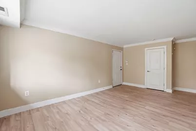 2841 Gainesville Street SE #201, Washington, DC 20020 - Photo 3