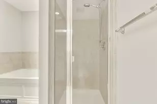 1227 V St NW, Washington, DC 20009 - Photo 31