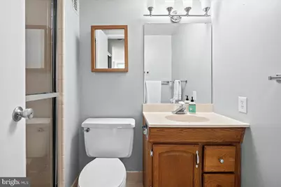 3001 Veazey Terrace NW #322, Washington, DC 20008 - Photo 5
