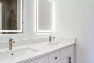 5219 F St SE, Washington, DC 20019 - Photo 61