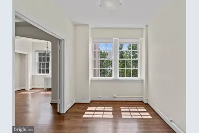 2737 Devonshire Place NW #110, Washington, DC 20008 - Photo 7