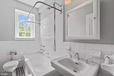 2737 Devonshire Place NW #110, Washington, DC 20008 - Photo 15