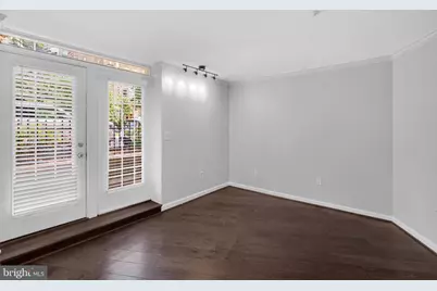 1801 Calvert Street NW #G9, Washington, DC 20009 - Photo 3