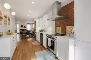 1753 Swann St NW, Washington, DC 20009 - Photo 9
