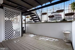 1753 Swann St NW, Washington, DC 20009 - Photo 17