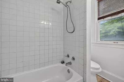 1252 E Street NE #A, Washington, DC 20002 - Photo 23