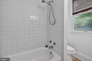 1252 E St NE, Washington, DC 20002 - Photo 23