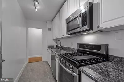 4000 Tunlaw Road NW #419, Washington, DC 20007 - Photo 7
