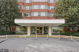 4000 Tunlaw Rd NW, Washington, DC 20007 - Photo 3