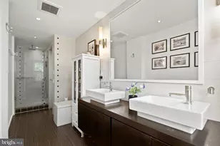 2721 O St NW, Washington, DC 20007 - Photo 25