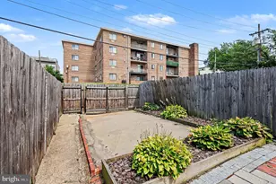 1614 16th St SE, Washington, DC 20020 - Photo 27