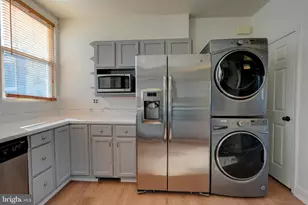 1209 I St SE, Washington, DC 20003 - Photo 9