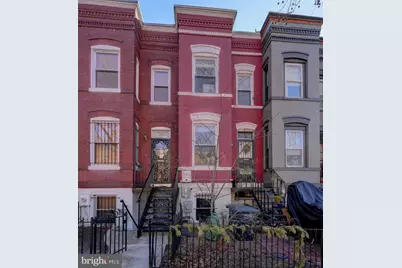 1209 I Street SE, Washington, DC 20003 - Photo 1