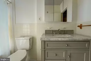 1209 I St SE, Washington, DC 20003 - Photo 29