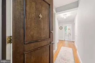 2410 20th St NW, Washington, DC 20009 - Photo 7