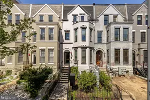 2556 University Pl NW, Washington, DC 20009 - Photo 1
