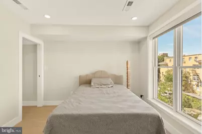 2556 University Place NW #302, Washington, DC 20009 - Photo 25