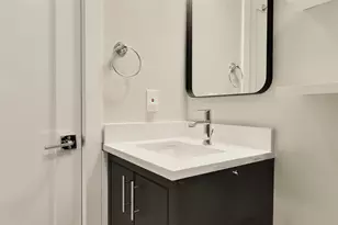 2556 University Pl NW, Washington, DC 20009 - Photo 23