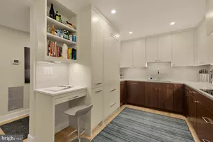 1045 31st St NW, Washington, DC 20007 - Photo 21