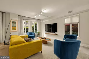 1045 31st St NW, Washington, DC 20007 - Photo 11