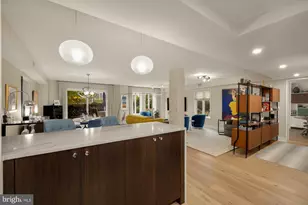 1045 31st St NW, Washington, DC 20007 - Photo 17