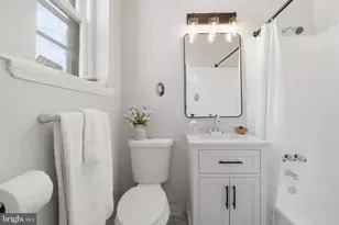 1933 18th St NW, Washington, DC 20009 - Photo 17