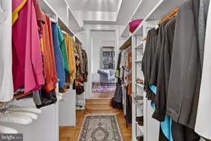 4000 Cathedral Ave NW, Washington, DC 20016 - Photo 23