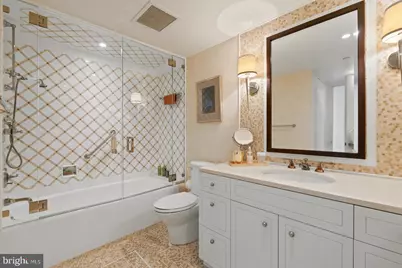 801 Pennsylvania Avenue NW #1218, Washington, DC 20004 - Photo 39