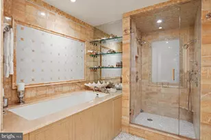 801 Pennsylvania Ave NW, Washington, DC 20004 - Photo 29