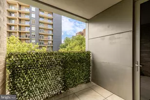 1111 23rd Street NW, Washington, DC 20037 - Photo 17