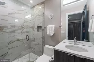 1429 W St NW, Washington, DC 20009 - Photo 13