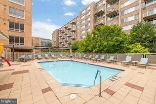 350 G St SW, Washington, DC 20024 - Photo 17