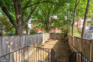 1361 Downing St NE, Washington, DC 20018 - Photo 19