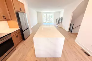 33 Lower Service Ct NW, Washington, DC 20001 - Photo 23