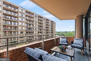 2141 P St NW, Washington, DC 20037 - Photo 29
