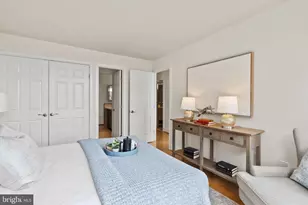 2141 P St NW, Washington, DC 20037 - Photo 17