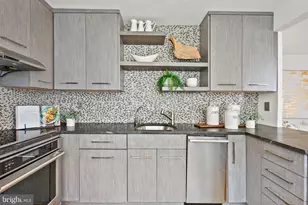2141 P St NW, Washington, DC 20037 - Photo 13
