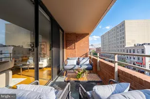 2141 P St NW, Washington, DC 20037 - Photo 5